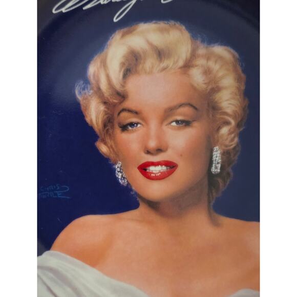 Vintage Marilyn Monroe “Sweet Sizzle” Collector Plate (1996) - Picture 3 of 12